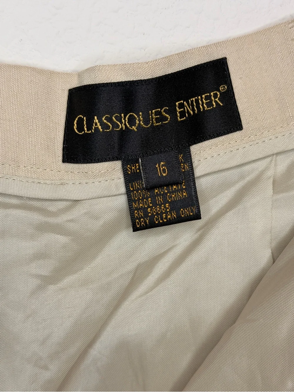 NWT Classiques Entier Vintage Silk Linen Pleated Shorts Stone High Rise 12 - Picture 6 of 7